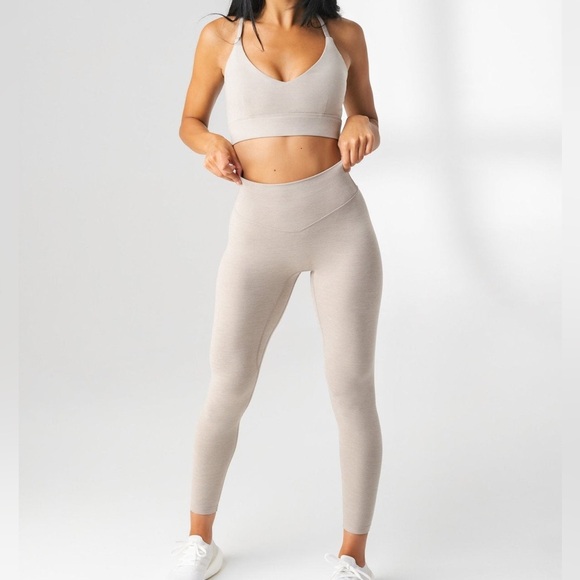 Vitality The Cloud V Bra+ - Picture 3 of 9